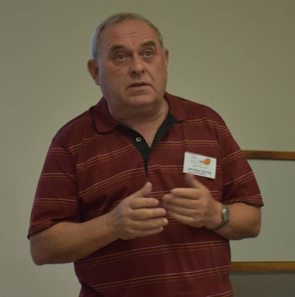 [Jaroslav Svrcek]
